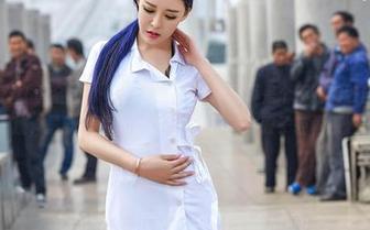 AISS爱丝(黄金版) – 亚美依的和服造型真是个不断突破自我的奇迹，最新美图滴滴撞心，又带着一股子轻松感。