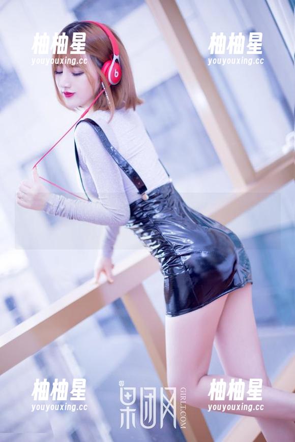 GIRLT果团网-Miss琪 GIRLT果团网 - 长腿图集大更新,Miss琪是不是偷偷长高了?