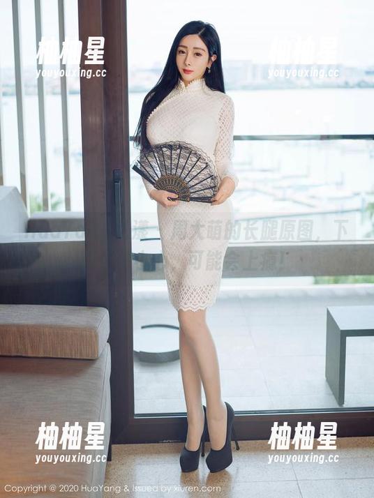 HuaYang花漾-周大萌 HuaYang花漾 - 周大萌的长腿原图,下载后请小心,可能会上瘾!