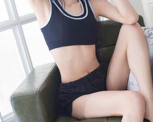 IMiss爱蜜社 – 水手服在王沫儿SaSa身上：它在高清中窃窃私语
