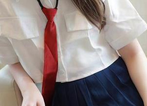 MFStar模范学院 – 柳侑绮Sevenbaby与双马尾，仿佛在说：“买面膜去吧，今天小马尾也是女神！”