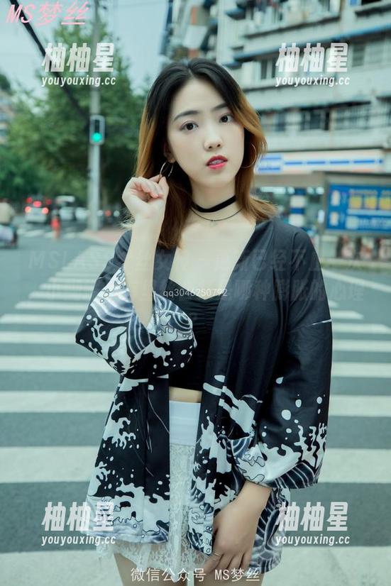 MSLASS梦丝女神-小蝴蝶 MSLASS梦丝女神 - 更新已经不止一次,小蝴蝶的裤里丝合集是哪种膨胀的心理?