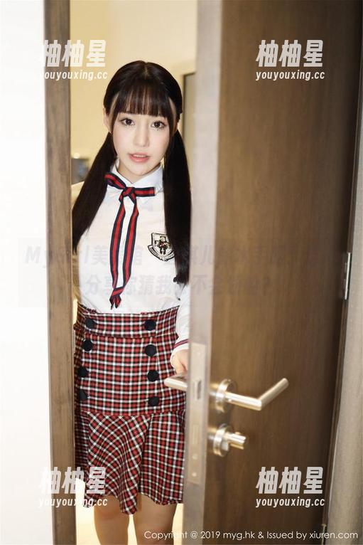 MyGirl美媛馆 - 唐琪儿的水手服：这一分享你猜我会不会划船？