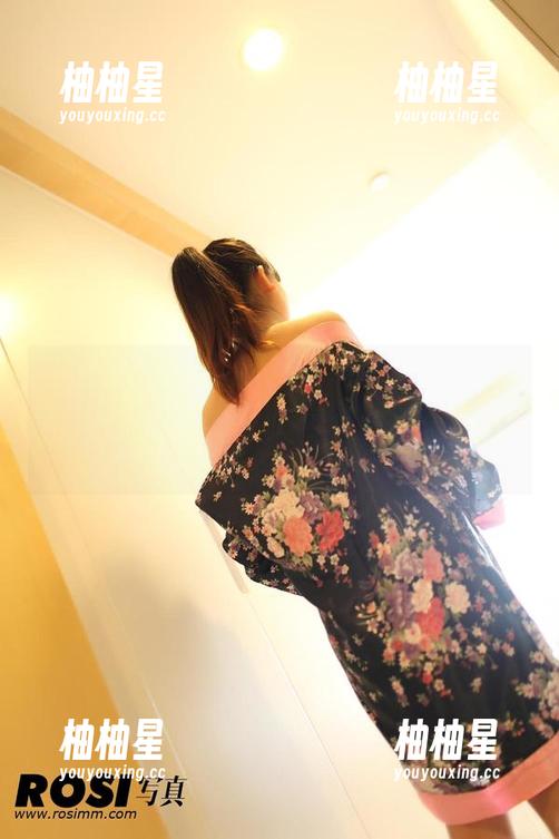 ROSI ROSI圣诞:原图,巴不得每天都能被铺在桌子上,壁纸、你能不能多点节日气氛?