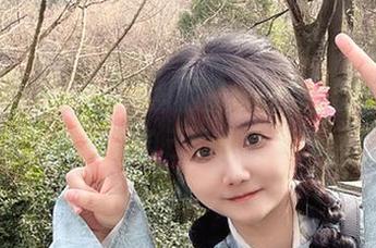 Sayako＿今年4岁的蕾丝私房，貌似每根线都有自己的小故事？