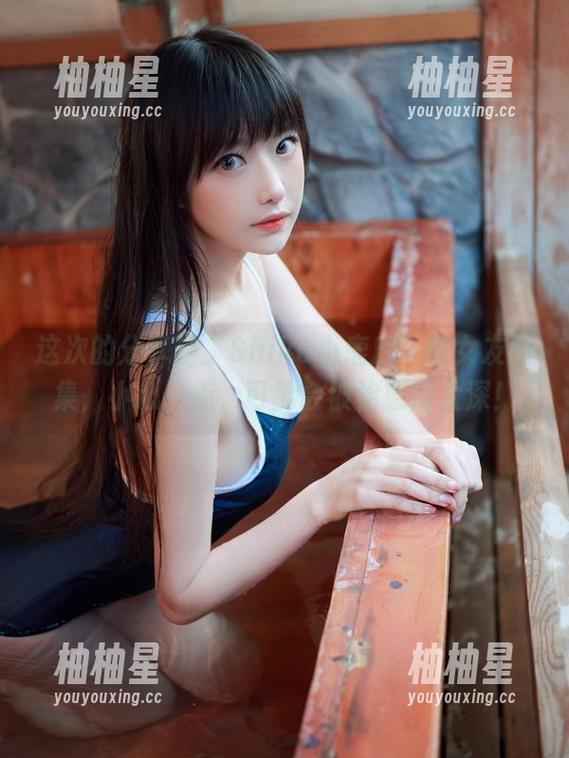 Shika小鹿鹿 这次的分享是“Shika小鹿鹿”的女友图集,小心一点,可能会被治愈得太深!