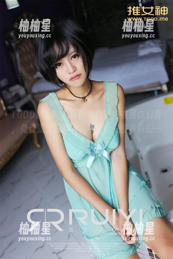 TGOD推女神 - 行吧，佟蔓内衣照你们要，免费就大胆拿去，不过我先警告你们一下。