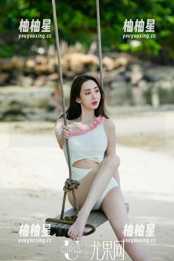 UGirls尤果网 - 颜美汐的牛仔裤图册：这是穿了什么，怎么整体那么赏心悦目！