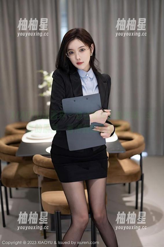 XIAOYU语画界-奈沐子 XIAOYU语画界 - 这位奈沐子的妹妹,全套的原图,看得我眼睛都直了。