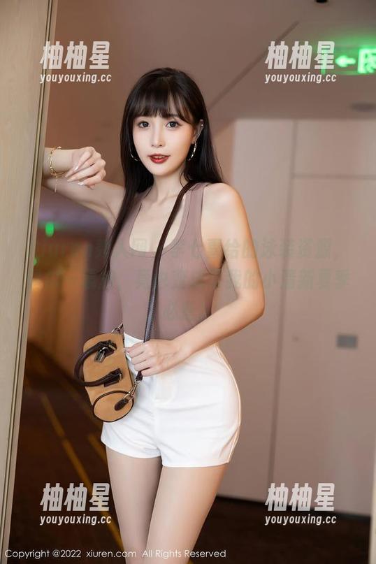 Xiuren秀人网-李七喜 Xiuren秀人网 - 李七喜给的泳装资源,偶尔一添加,竟也变成了我的小清新夏季必备!