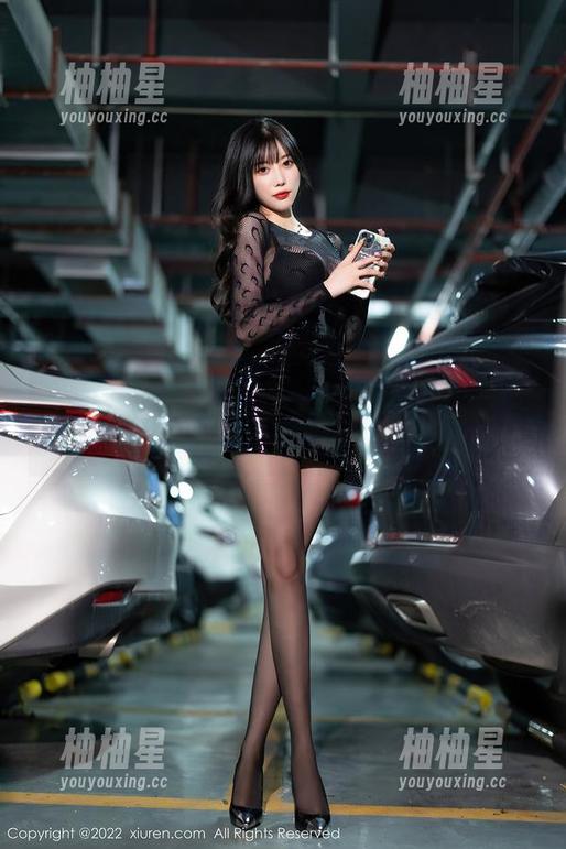 Xiuren秀人网-王俪丁呀 Xiuren秀人网 - 王俪丁呀的全套职业装:上班也能玩出花样!