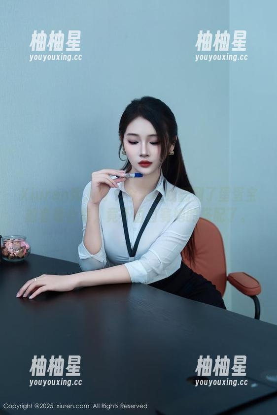 Xiuren秀人网-蛋蛋宝 Xiuren秀人网 - 今天在线翻到了蛋蛋宝的套装合集,竟不由自赛她的搭配了。