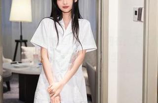 Xiuren秀人网 – 当陶喜乐_lele穿上内衣：无圣光，美图也能让人想多了，这不科学！
