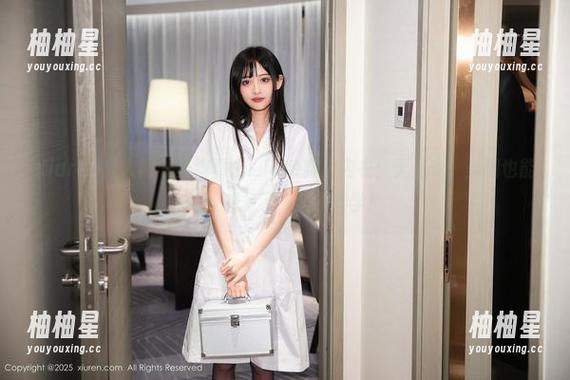 Xiuren秀人网-陶喜乐_lele Xiuren秀人网 - 当陶喜乐_lele穿上内衣:无圣光,美图也能让人想多了,这不科学!