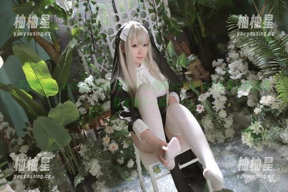 不得不说，asagiriai(爱ちゃん)的IochiMarī合集让我的屏幕变得不一样。