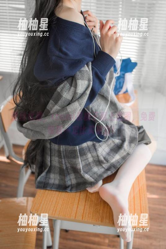 蕾丝优雅，izumi泉桃子献上美图，免费领取一定比买便宜！
