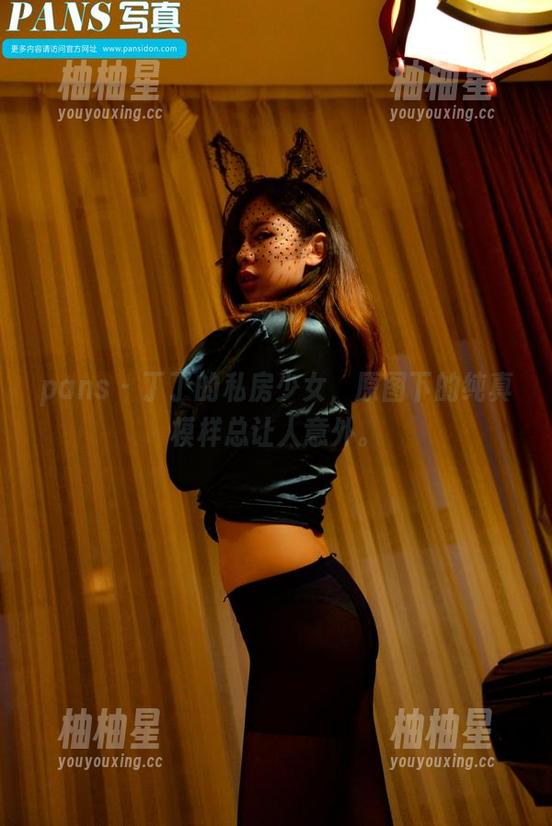 pans-丁丁 pans - 丁丁的私房少女,原图下的纯真模样总让人意外。
