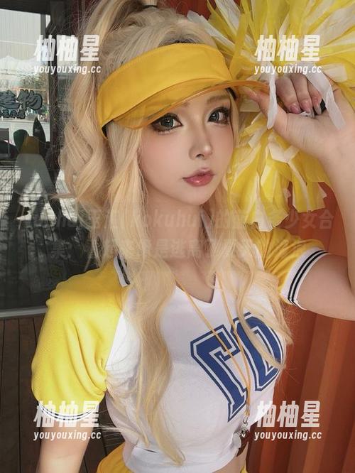 yuuhui玉汇(kokuhui)的蓝白条少女合集：看起来像是逃离了夏天的海浪