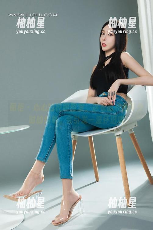 丽柜 - 心心的校服图集，这衣服和我年少时的纠葛，会引发一波怀旧呢
