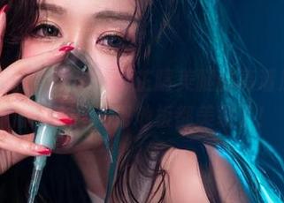 微密圈 – 盛大推出：于芷晴美腿的高清原图，真怕一转身就把地板都美裂了！