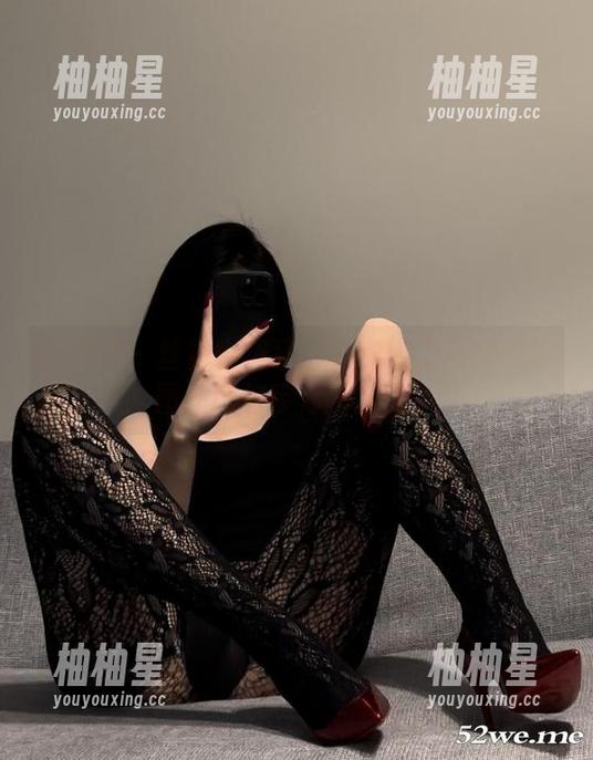 保守的二舅妈 微密圈 - 丝袜也疯狂:保守的二舅妈的原图和图包带你嗨翻天!