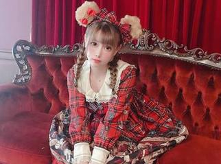原图里的紫阳花有种魔力，凛子酱你太会撩了吧？