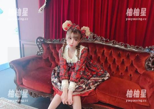 原图里的紫阳花有种魔力，凛子酱你太会撩了吧？