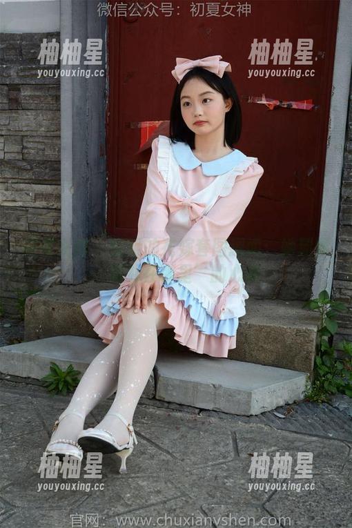 初夏女神-安妮 初夏女神 - 安妮的花嫁套图趣闻:她那颗‘婚礼在哪里’的心脏