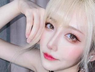 猫女风范不只在夜，啾小妍的高清特别分享！