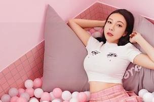 嗲囡囡 – 反正看图集不如一杯奶茶，但SiByl李思宁的白色写真，却让人止步
