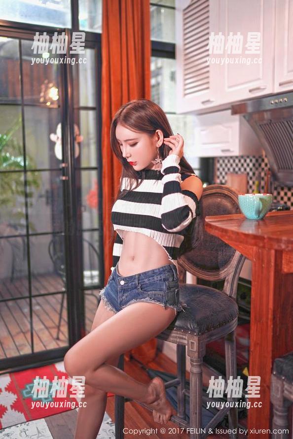 嗲囡囡-西门小玉 嗲囡囡 - 西门小玉的瑜伽:好像伸展得比我的脾气还要大,快来下载吧。