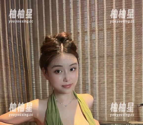 微密圈 - 谁能想到奶雯的黑白在线竟然带来如此多的美呢？这和我想象中的完全不一样！