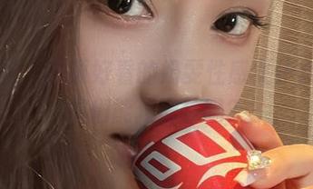 微密圈 – 一顿好看的奶雯性感女仆合集，你们能顶得住吗？