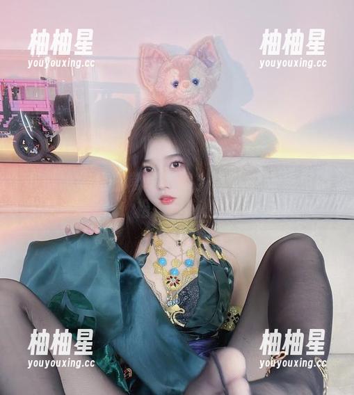 小小奶瓶儿日常写真集：高清中能看见的松弛与随性