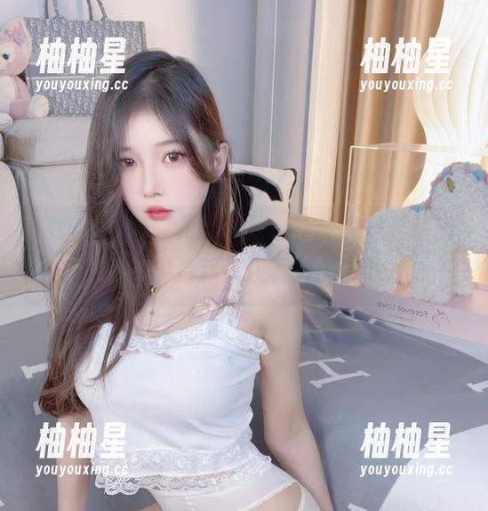 小小奶瓶儿 这些小小奶瓶儿的作品,不要说是“秘密”,其实看起来还真挺厉害的。