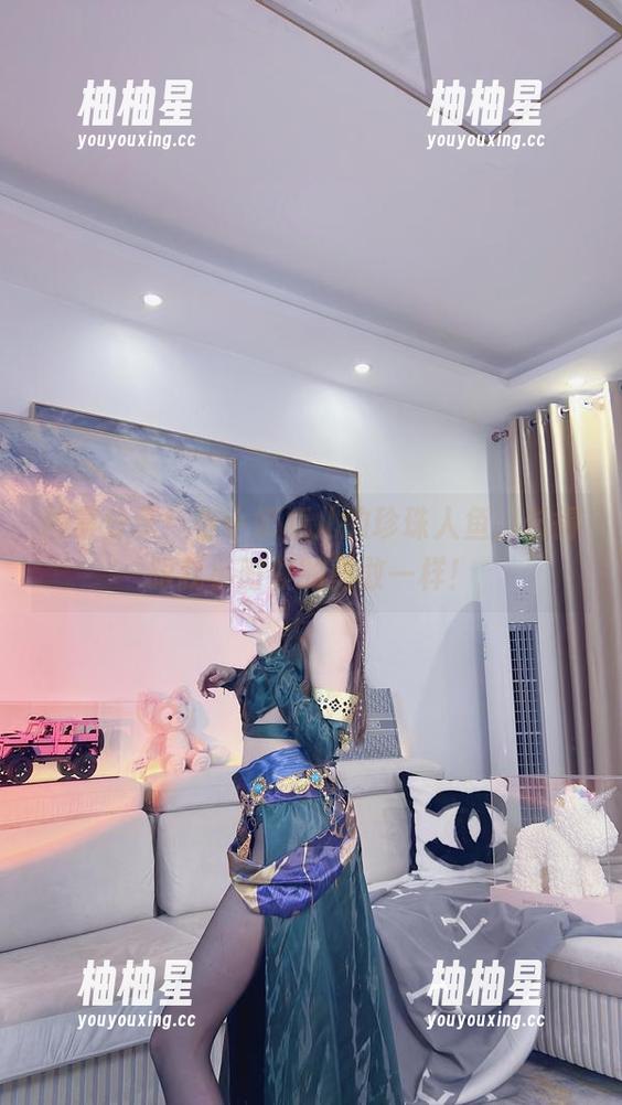 小小奶瓶儿 图集分享!小小奶瓶儿的珍珠人鱼,长得跟我小时候的勇敢一样!