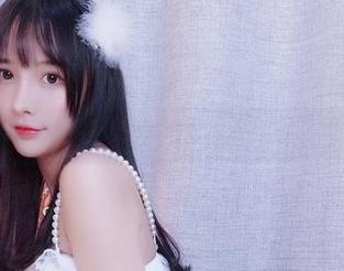 小小奶瓶儿的兔女郎加长版私拍图包，原来是这样哄人的啊。