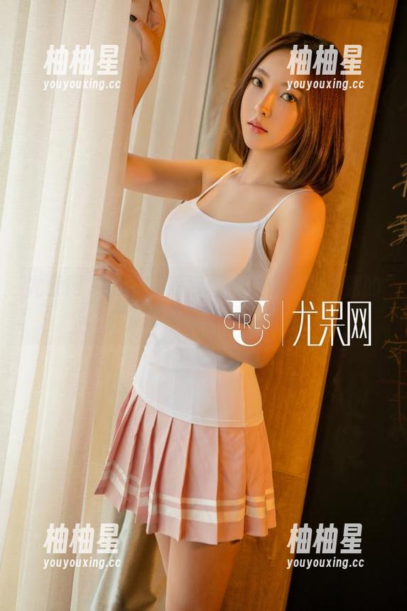 尤果网-韩雨菲 尤果网 - 韩雨菲短裤图:图库给你看到的,竟然是这样的搭配!