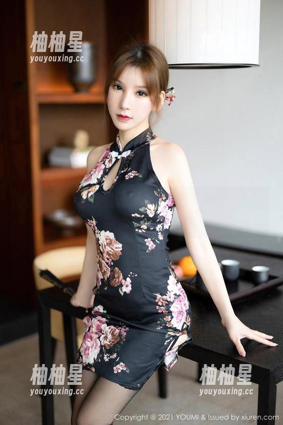 尤蜜荟-黄歆苑 尤蜜荟 - 这就是黄歆苑的全部?意外的套装写真