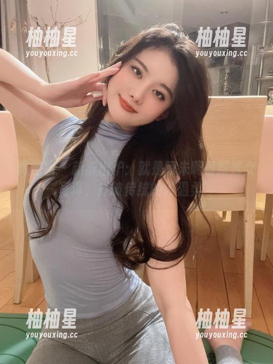 就是阿朱啊 微密圈 - 新鲜出炉:就是阿朱啊最新修女写真,打破传统的“温柔”