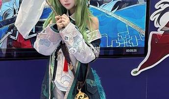 嶋葵的丝袜套图分享，像是在翻阅一本无声的杂志，细节才是关键呀。
