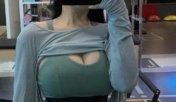 微密圈 – 左公子666最新分享：这张女友的图片真让人停不下来，太绝了吧？