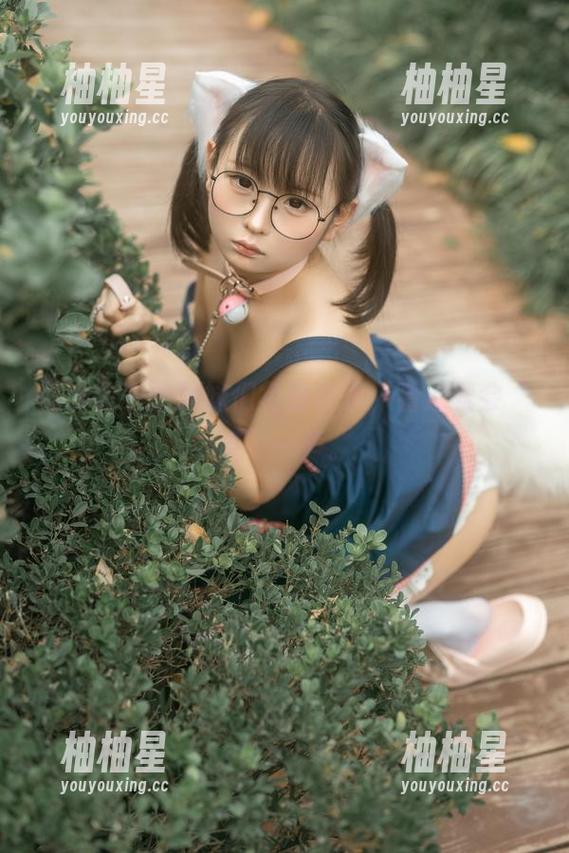 幼水铃衣的妹妹们免费合集，看过就会“哦”一声。