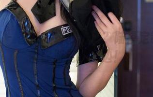 推女郎 – 香气扑鼻的泳衣？陆瓷定制图集带你游走泳池边！