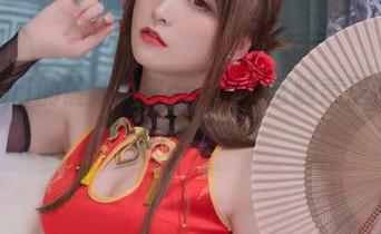 星野saori的最新居家cos，这么随意居然也能火！