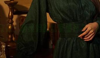 在线致敬：晓美妈的乱室情怀与写真诗意