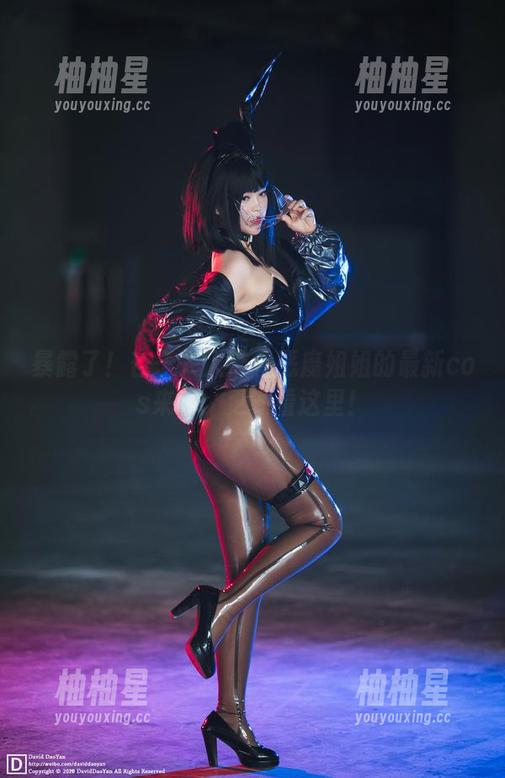 暴露了！杏子夫人带着恶魔姐姐的最新cos来啦，更新看这里！