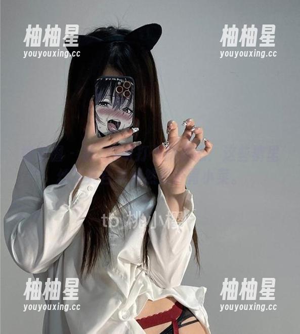 微密圈 - 桃沢樱呀打卡新姿态：这些裤里丝写真合集果然是开胃小菜。