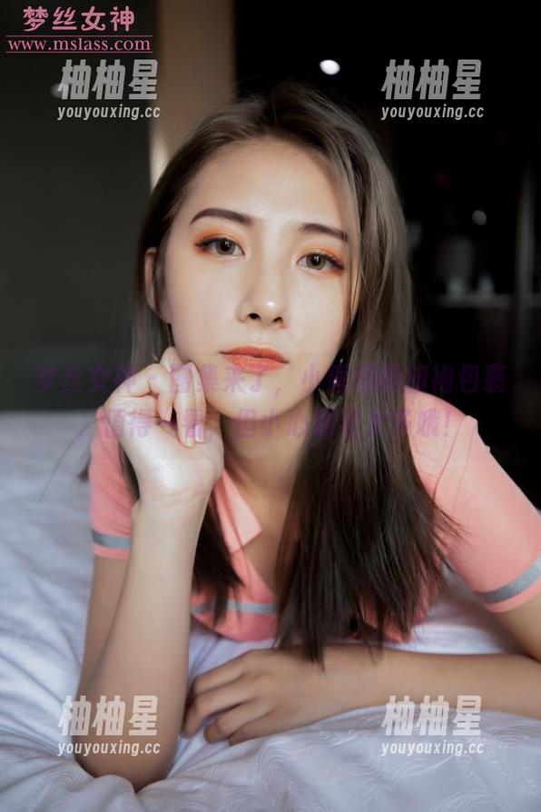 梦丝女神 - 图集来了，小唐嫣的旗袍包裹，值得一看，但小心别看太多哦！