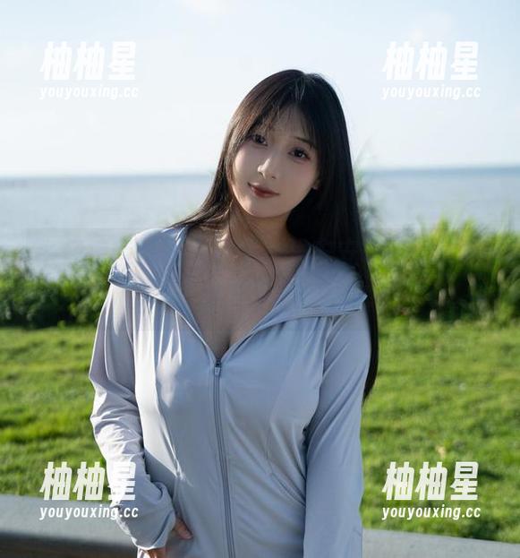 牛仔裤套图不请自来，浅安安玩得很开心，难道她又发现了什么？